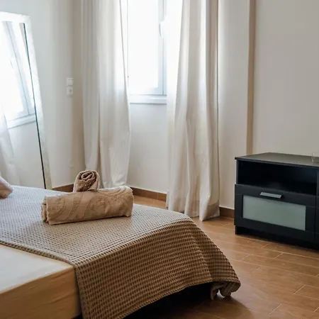 Central Town Apartment *