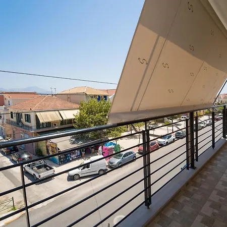 Apartment Central Town Lixouri